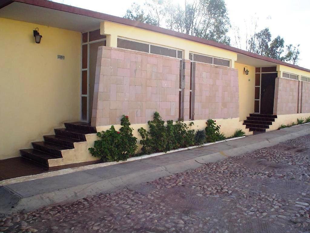 Motel La Fortuna Fresnillo Szoba fotó